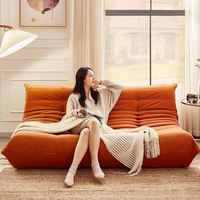 The caterpillar-shaped beanbag sofa is perfect for sleeping or relaxing in the living room, balcony, or bedroom.MM06